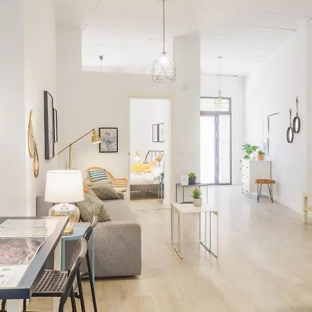 Cubo's Center El Molinillo Apartment Malaga