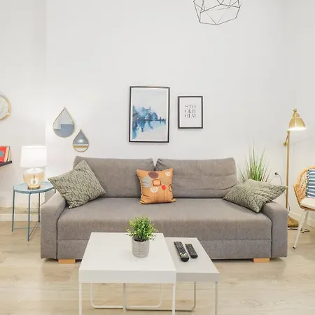 Cubo's Center El Molinillo Apartment