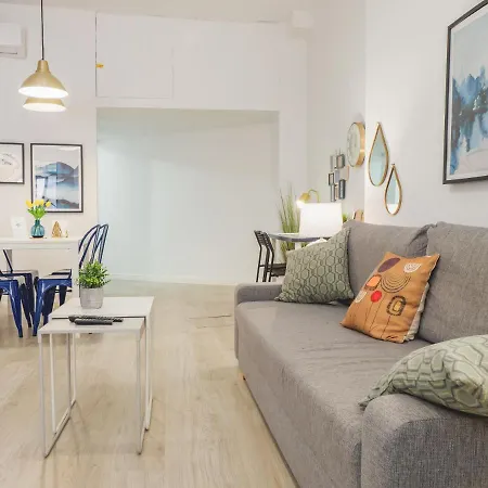 Cubo's Center El Molinillo Apartment *