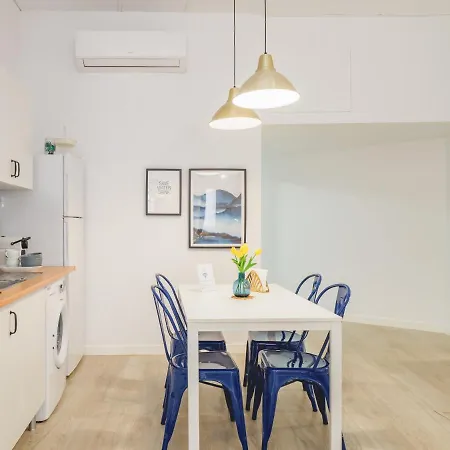 Cubo's Center El Molinillo Apartment *